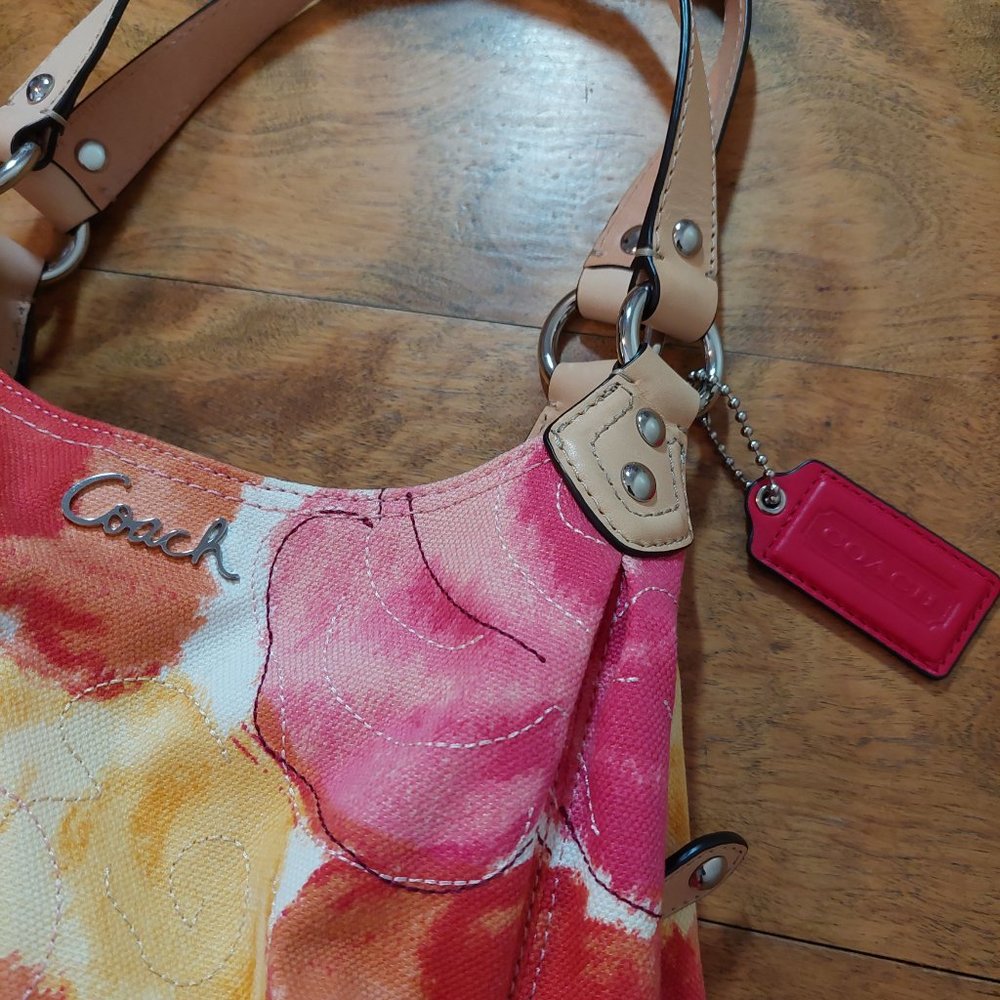 NEW Coach Ashley Floral Hobo Handbag with tags - Picture 4 of 7